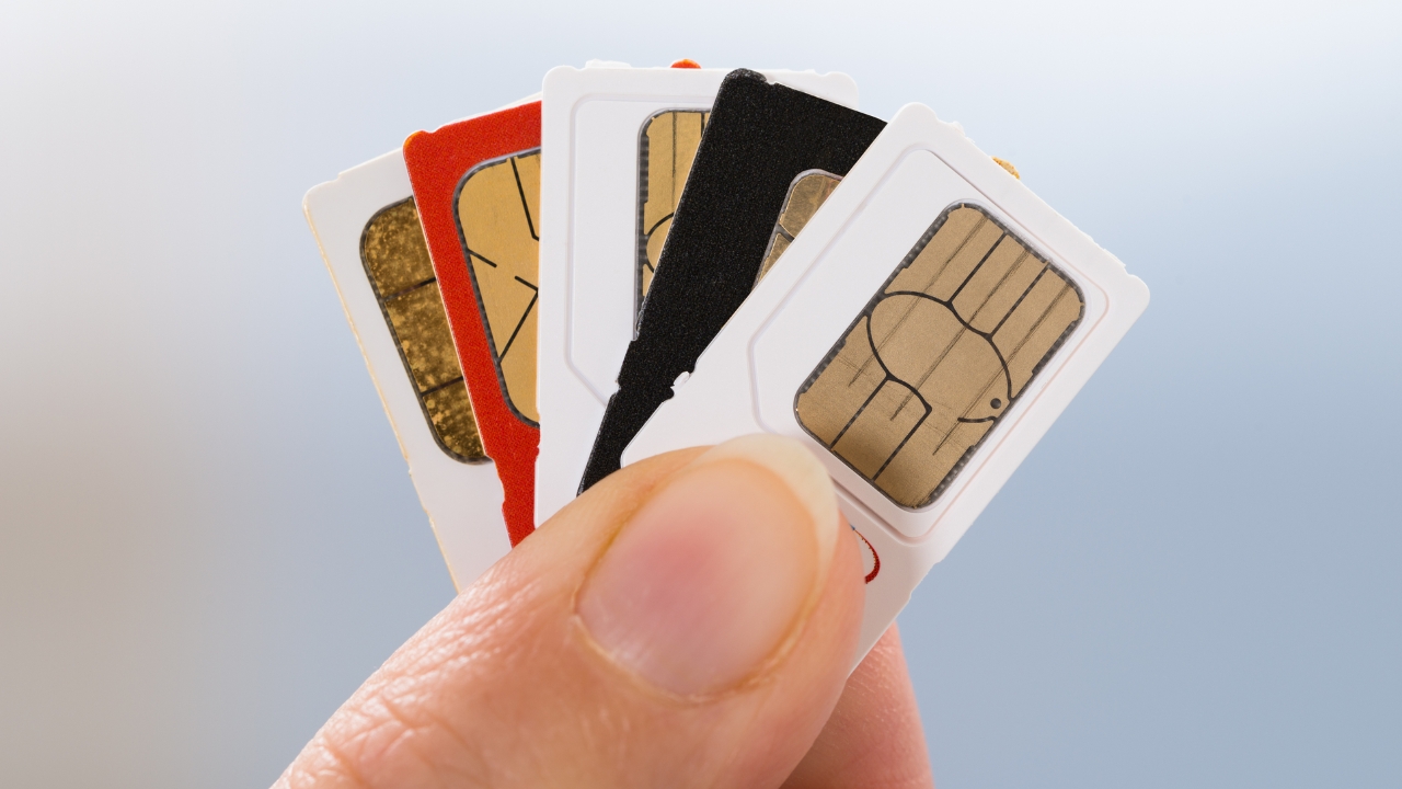 Thẻ SIM chuẩn, micro SIM, nano SIM và eSIM là gì? Thẻ SIM nào là tốt nhất?