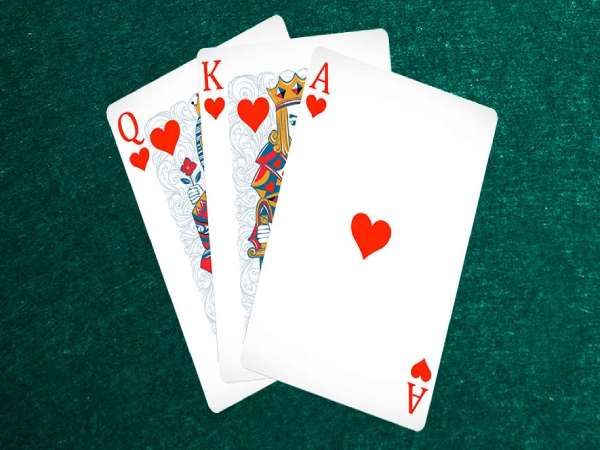 Tại sao bạn thường thua khi chơi poker? Mẹo chơi Poker bạn nên biết