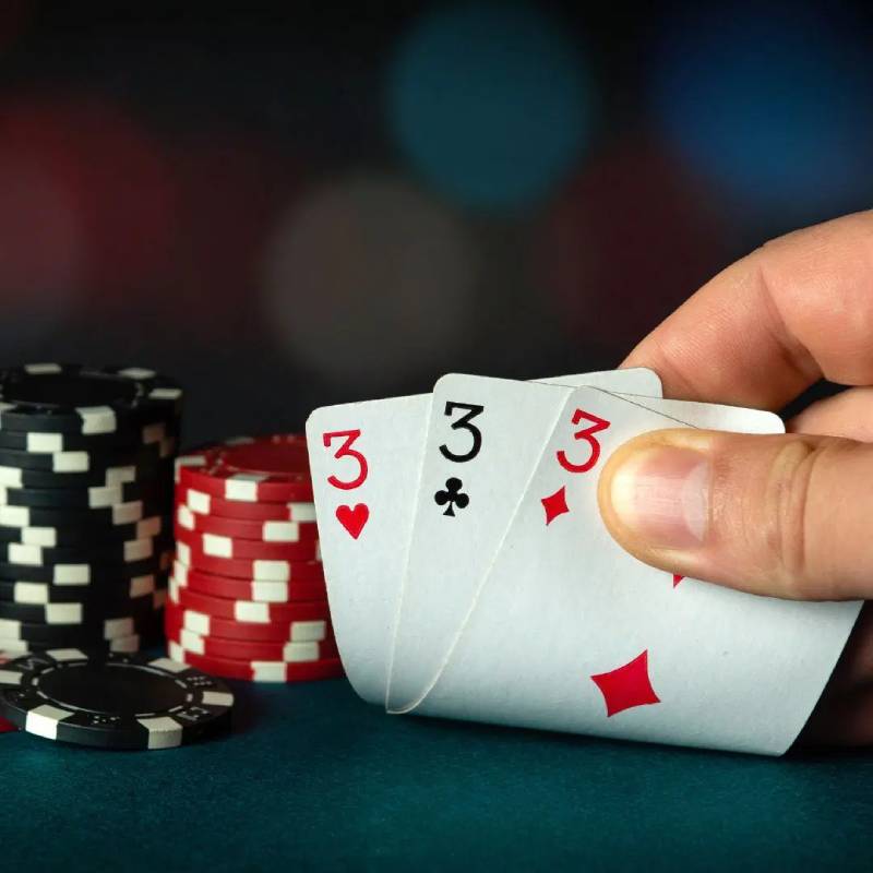 Chất nào là mạnh nhất trong poker? Bí quyết để luôn chiến thắng khi chơi bài