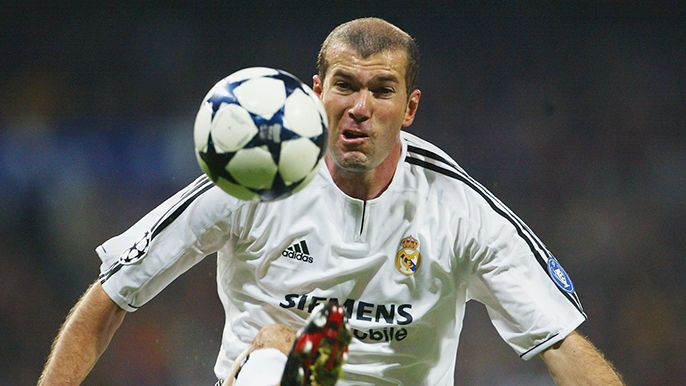 Zinedine Zidane là ai? Chi tiết tiểu sử về ông
