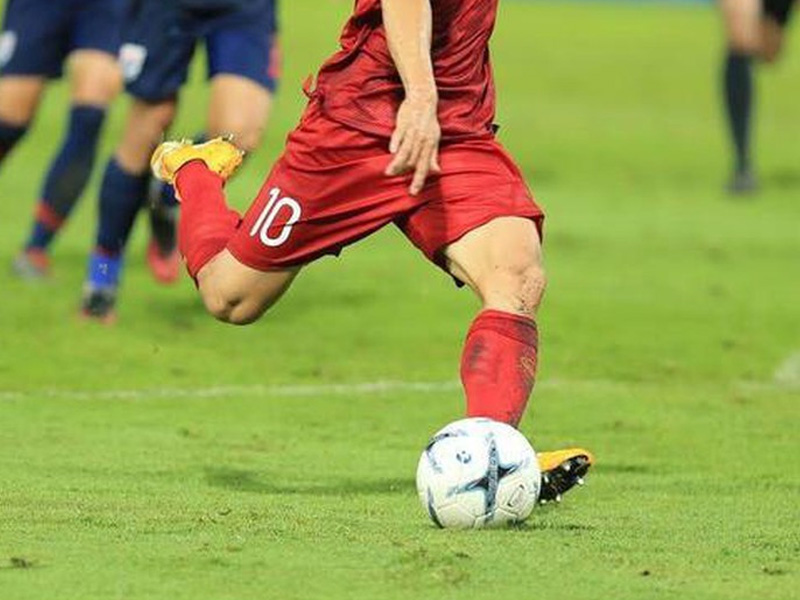 Bài tập sút bóng cực mạnh dành cho cầu thủ bóng đá nghiệp dư | YouSport