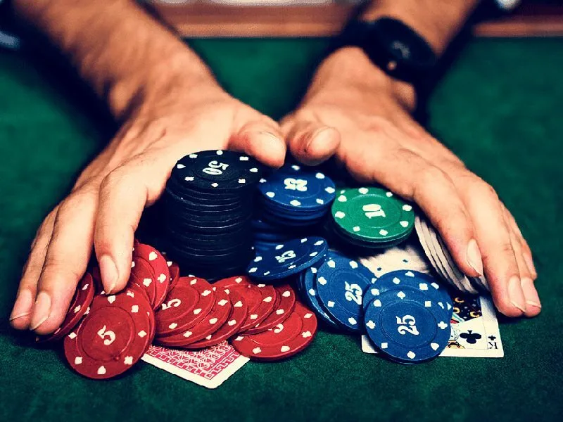 Quản lý vốn chơi Poker và những điều quan trọng cần biết