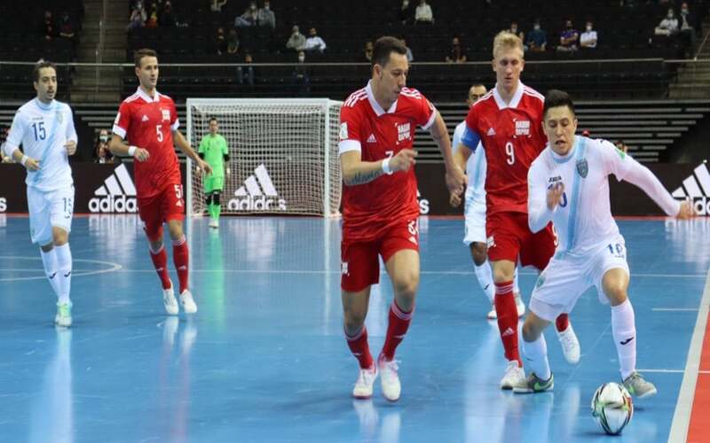 Sự khác biệt giữa bóng đá truyền thống và futsal là gì?