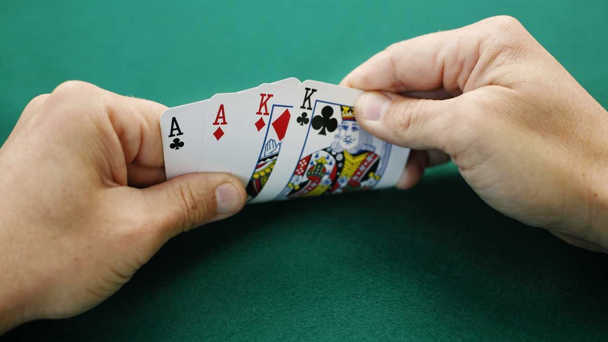20 lá bài mở đầu tốt nhất khi chơi Omaha Poker | Natural8