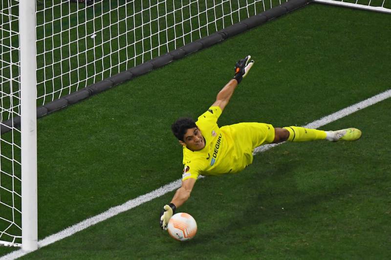 Phân tích vị trí trong bóng đá - Từ thủ môn đến tiền đạo