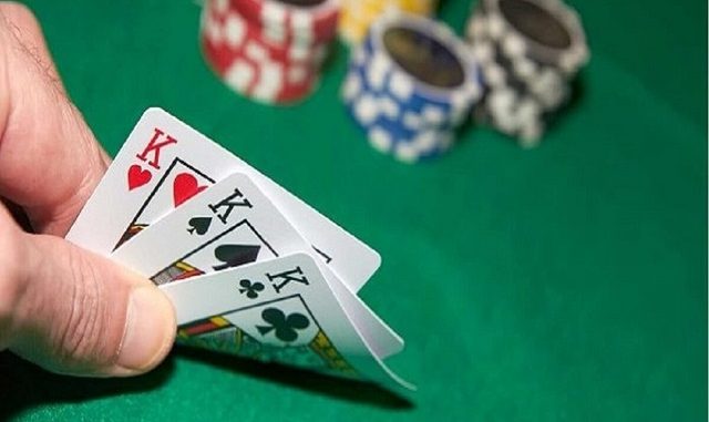 Downswing Poker Là Gì? Sự Khác Biệt Và Ảnh Hưởng Đến Người Chơi