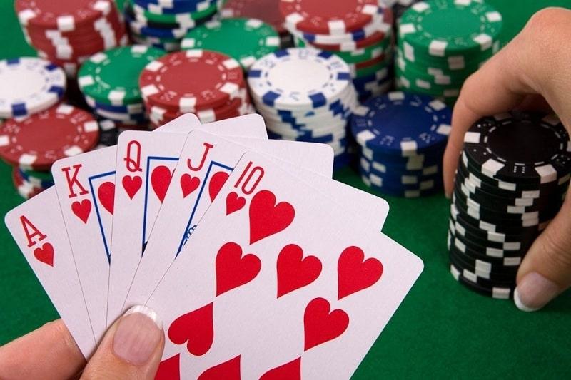 Tính Xác Suất Outs Và Odds Trong Poker: Vai Trò Và Kinh Nghiệm Tính
