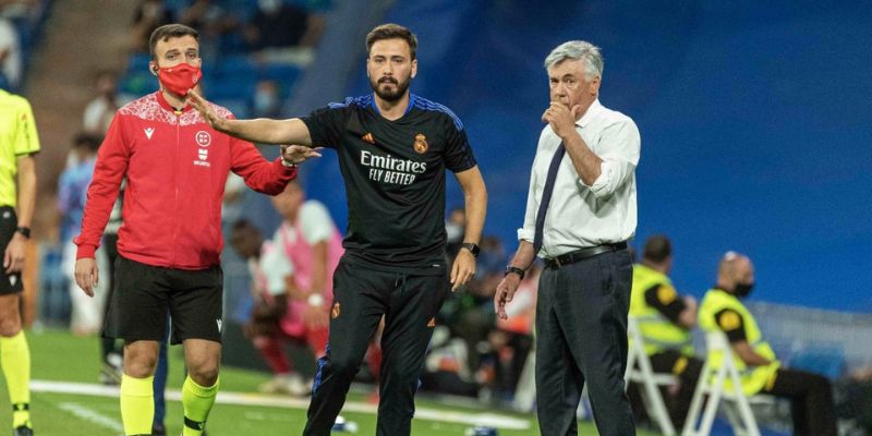 Cách Carlo Ancelotti vận hành đội bóng và quản lý ngôi sao