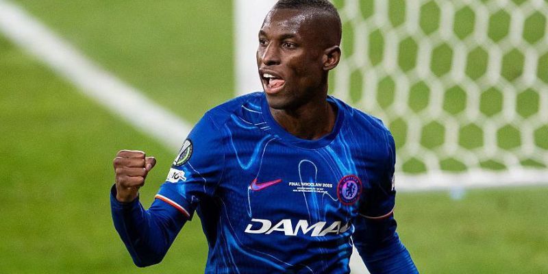 Tiểu sử Nicolas Jackson